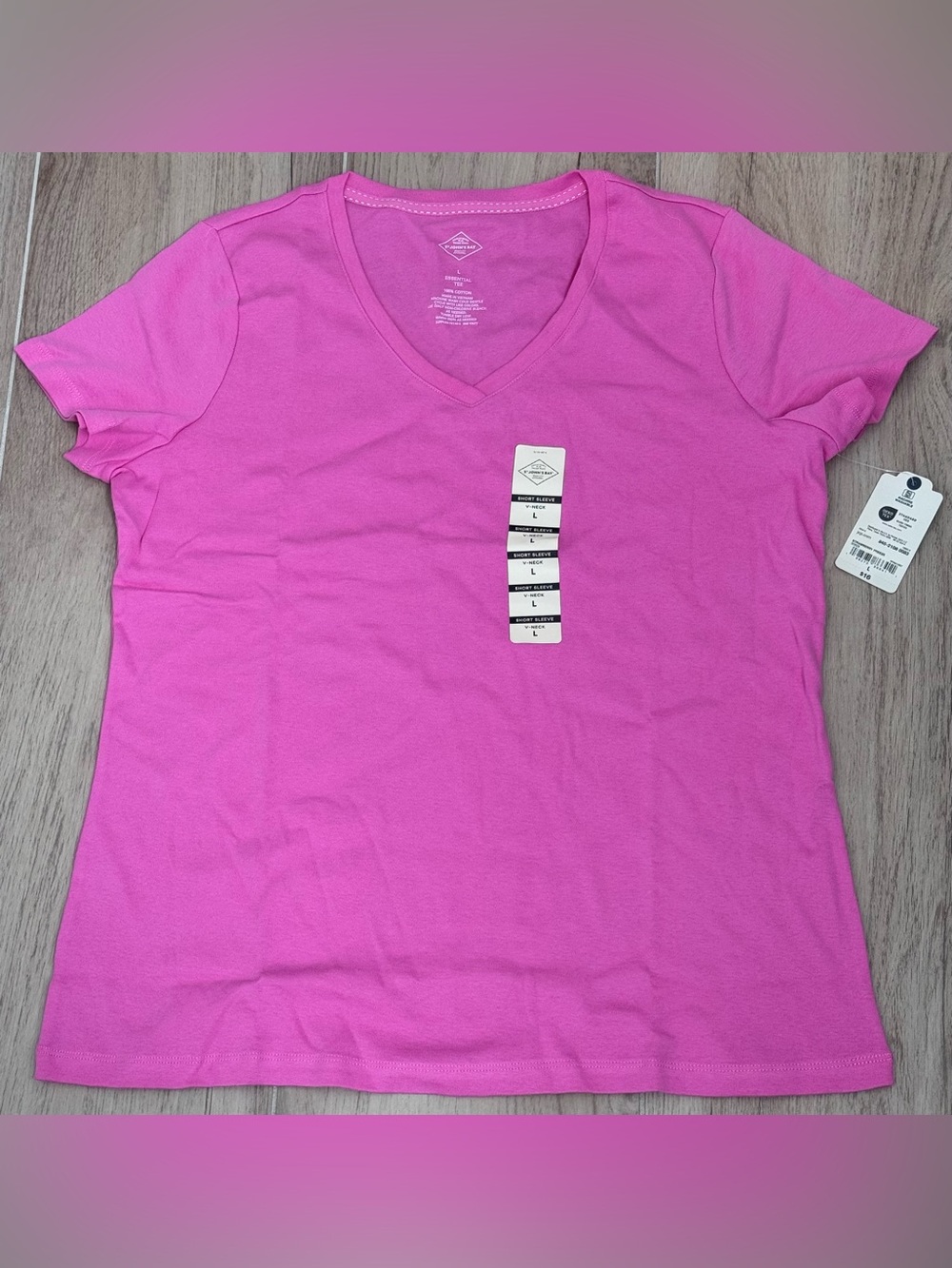 NWT St. John's Bay Pink V-Neck Short Sleeve Tee SIZE L 100% Cotton